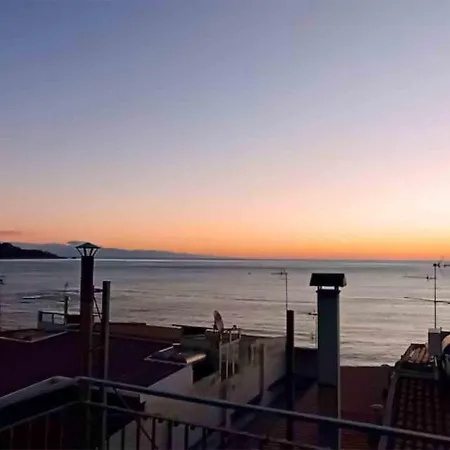 Naxos 101 A Due Passi Dal Mare * Джардіні-Наксос